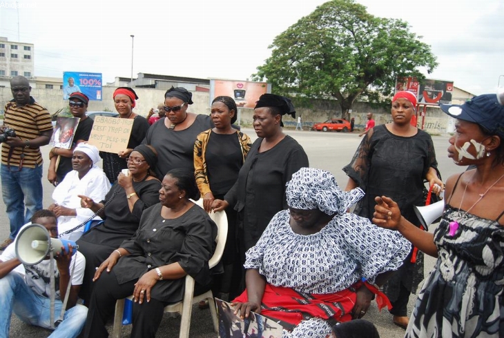 Des femmes de Cocody dans la danse